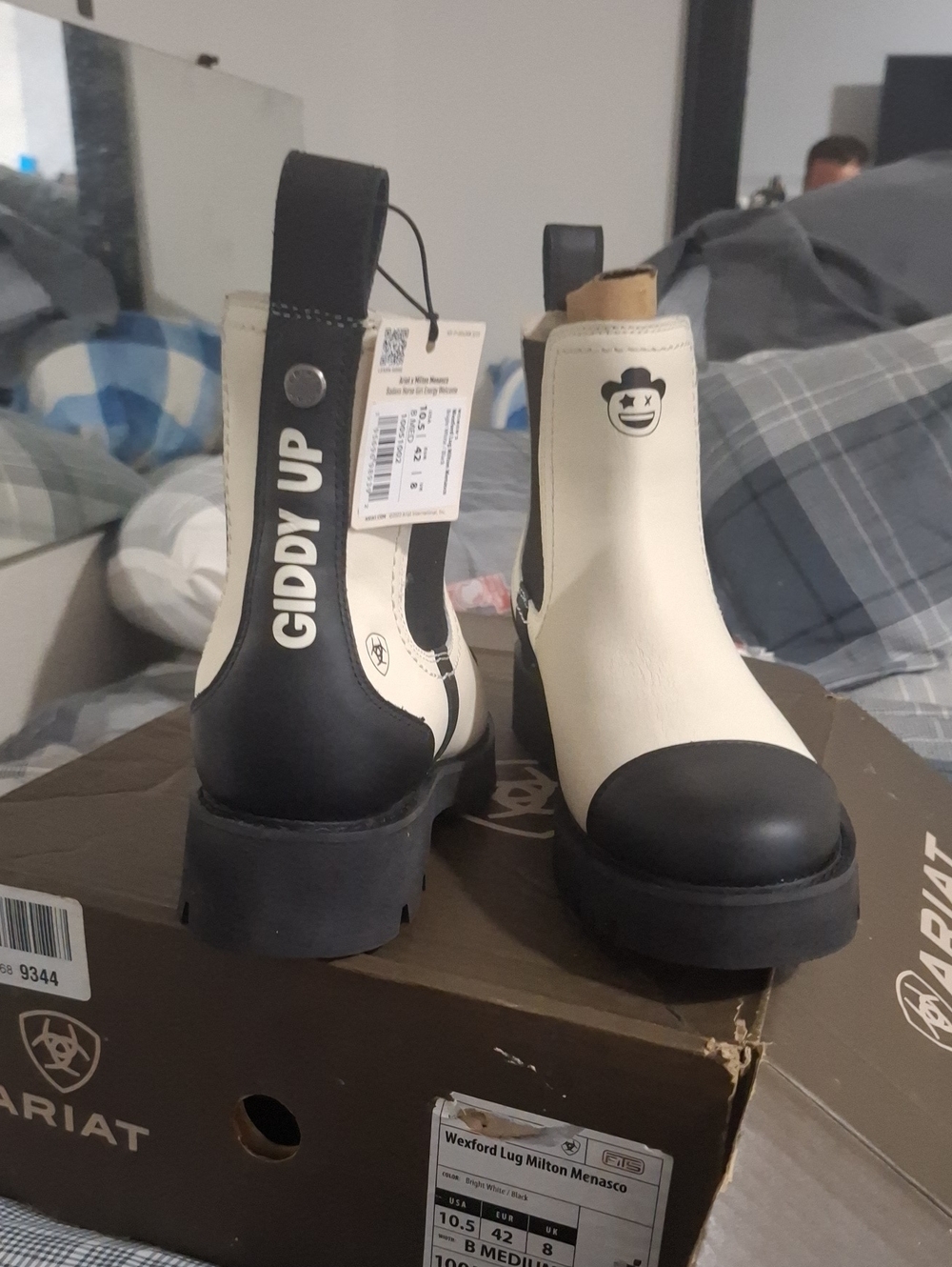 Ariat Black & Cream Kids Giddy Up Chelsea Combat Boots